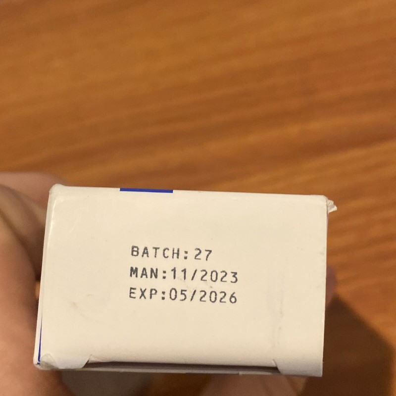 Cosmetic Cream With Retinol Night MoIsturizer. 1 76 Oz