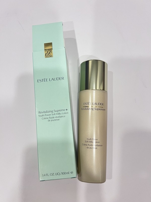 Estee Lauder Revitalizing Supreme+ Bright Power Soft Milky Lotion 3.4 Fl Oz NEW