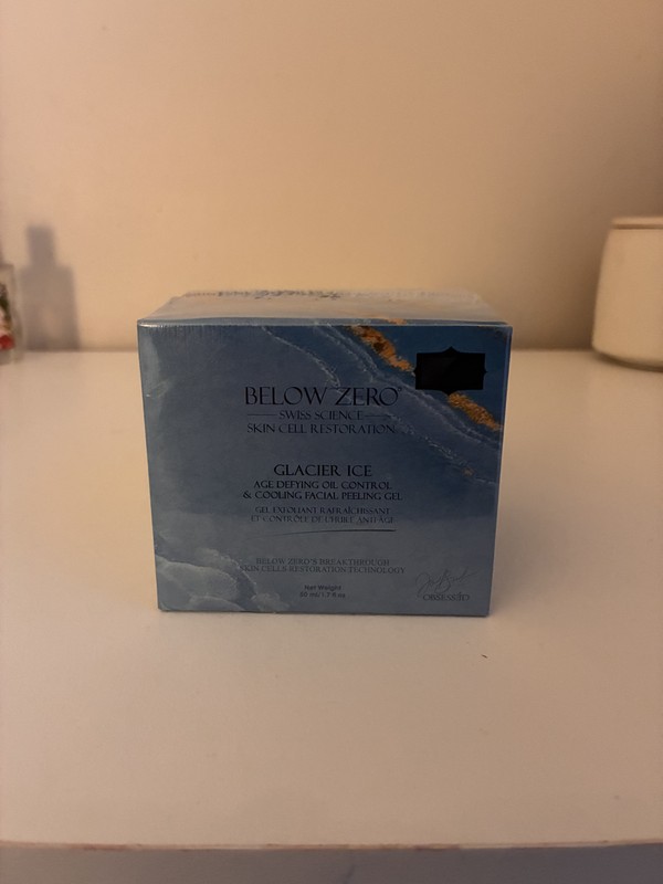 HALF OFF Below Zero Glacier Age Defying Oil Control Cooling Facial Peeling Gel