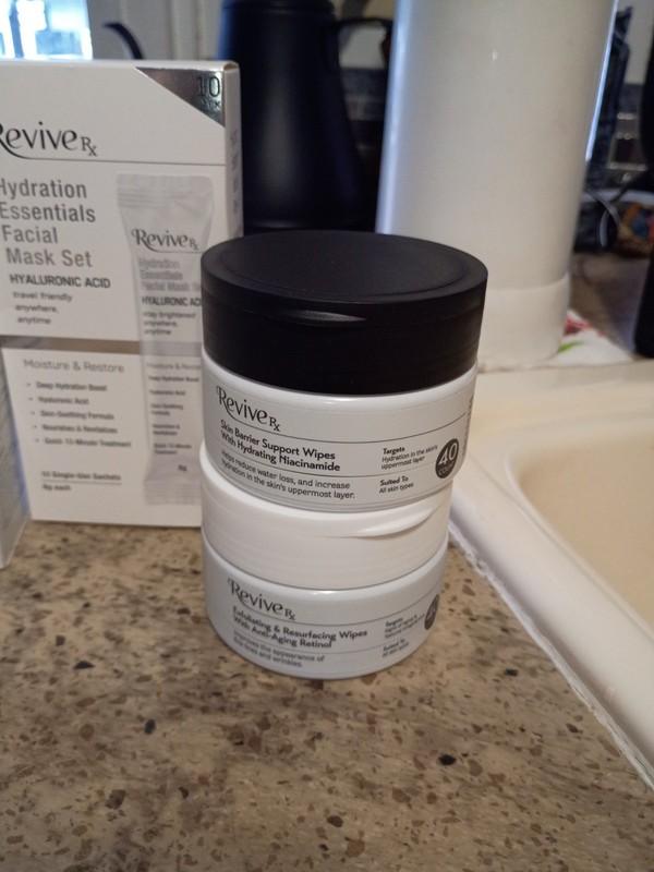 ReviveRx 6pc Skincare Bundle Retinol and Niacinamide gallery