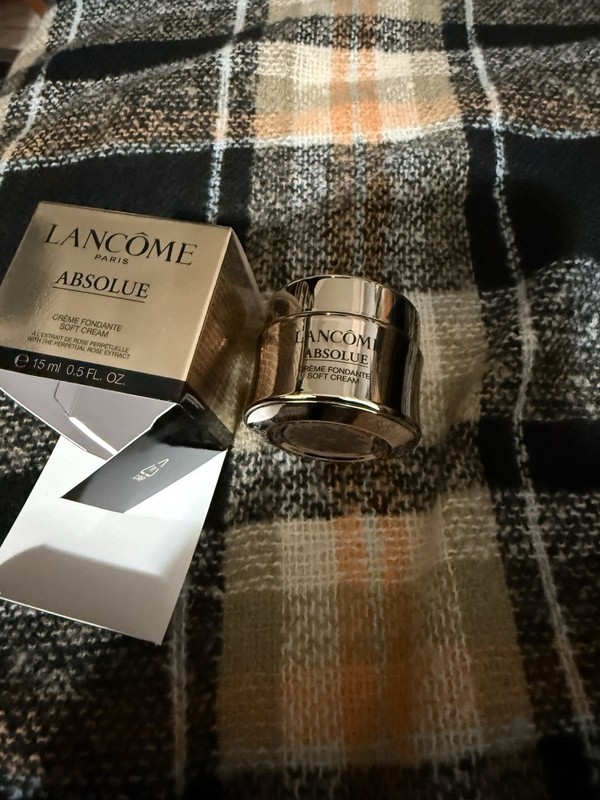 New in Box! Lancome Absolue Soft Cream With Grand Rose Extracts 15ml / 0.5oz gallery