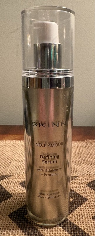 SKINN NECK AMOUR DEFINING SERUM 1.7 OZ EDELWEISS + PROTEINS SEALED