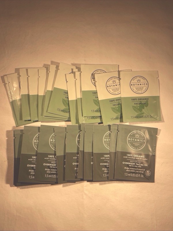 Botanics 100% Organic Facial Oil & Restoring Overnight Facial Oil Samples 0.05