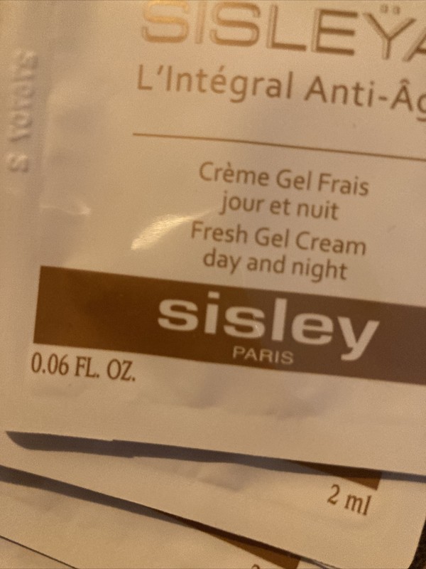 12 Sisley Sisleya Anti-Age FRESH Day and Night cream 2ml Each gallery