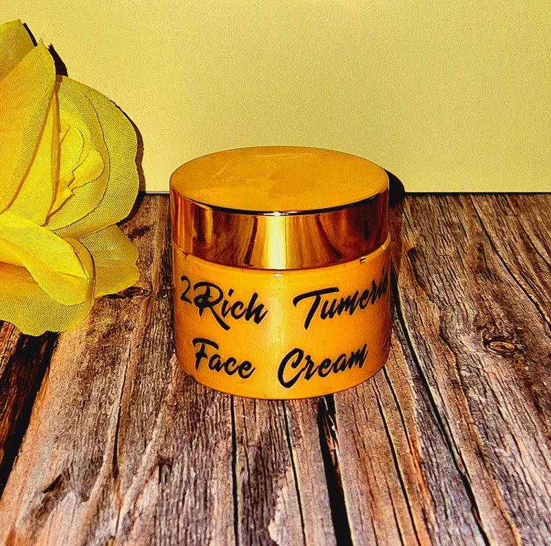 2Rich Tumeric Face Cream, High Quality Tumeric cucumber collagen greentea 2fl oz