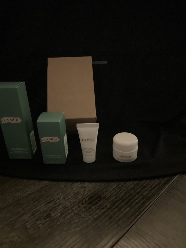 La Mer Gift Set soft Cream, mask, cleanser , lotion gallery