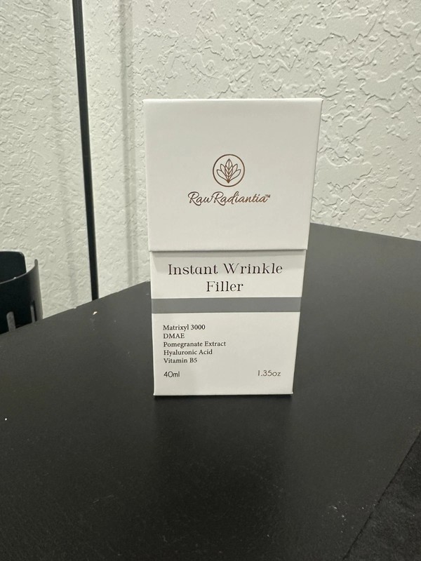 Instant Wrinkle Filler – Anti Aging Serum w/ Peptides – Reduces Fine Lines in 60