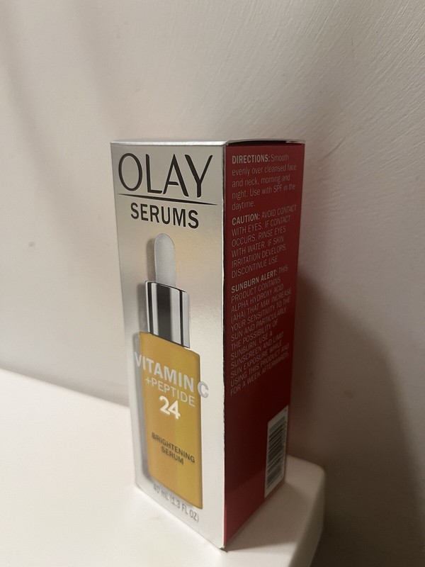 Olay Vitamina C+ Peptide 24 Brightening Serum – 1.3 fl oz