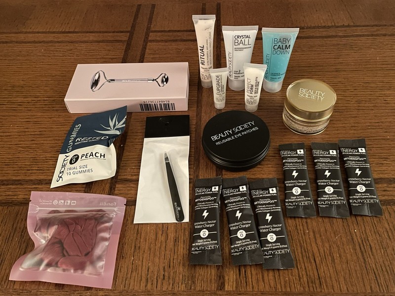 Beauty Society Spring Beauty Box Plus Other Items – Mission Accomplished – NEW