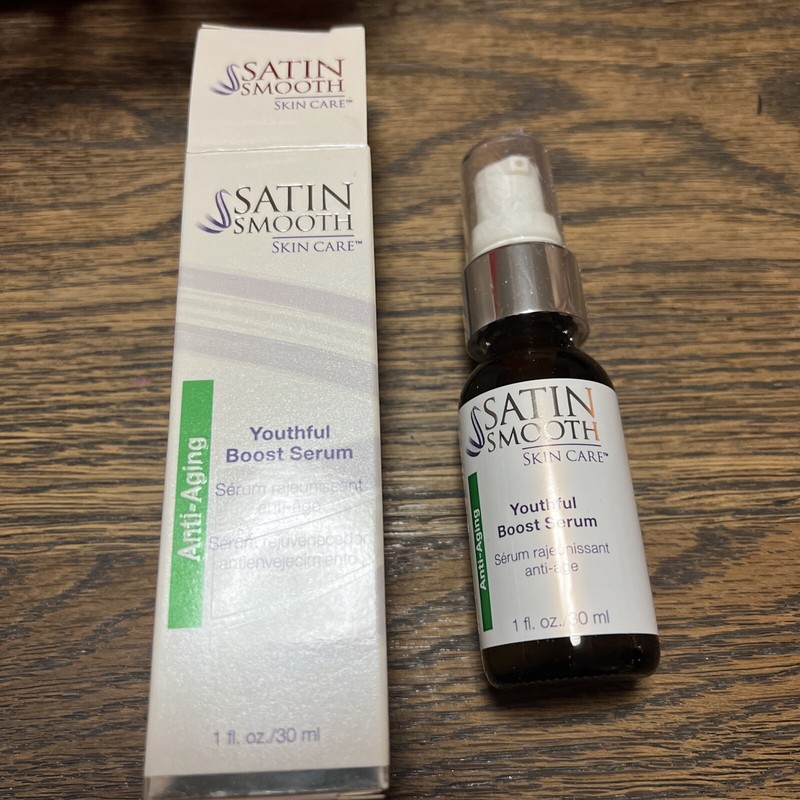 Satin Smooth Skin Care Anti-Aging Youthful Boost Serum 1 fl oz New And Sealed