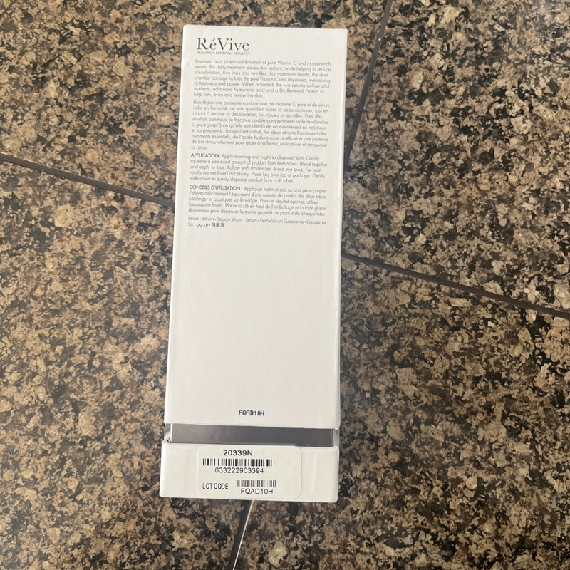 ReVive Clarte Vitamin C Brightening Serum 1 oz / 30 ml BNIB gallery