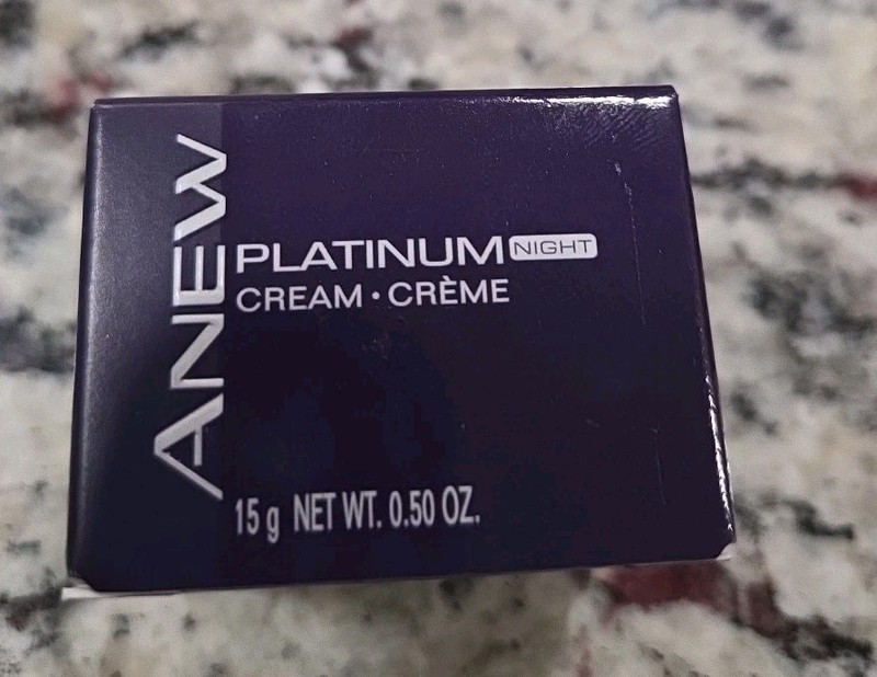 AVON ANEW PLATINUM Night Cream – TRAVEL SIZE 15 g/ .5 oz New in Box
