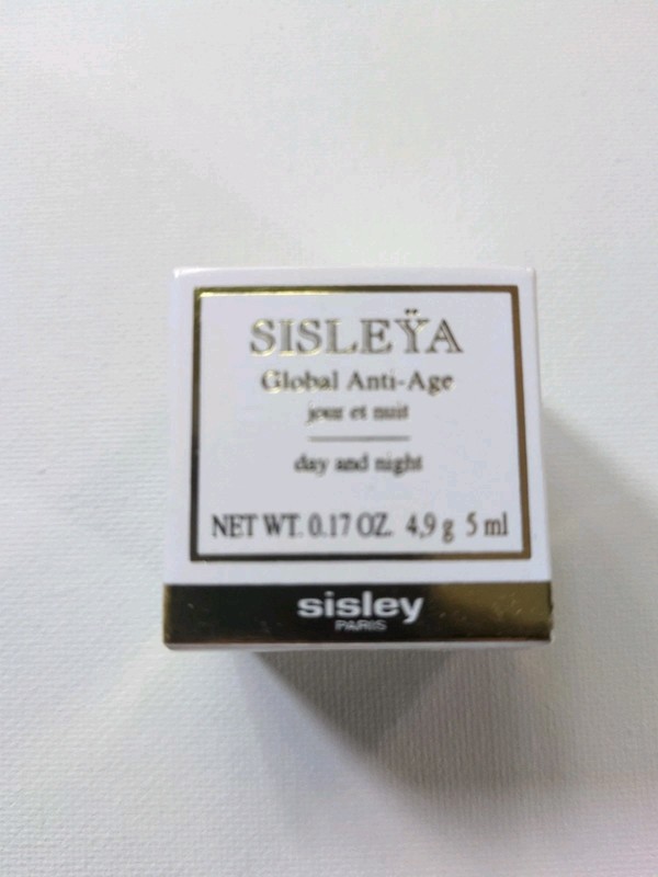 xSisley Sisleya Global Nth Day And Night .17 Oz Or 5 Ml Travel Size gallery