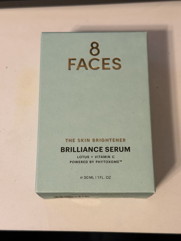 8 Faces Brilliance Serum 30ml Lotus + Vitamin C With Box