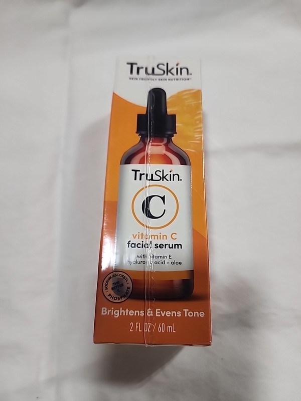 Truskin Vitamin C facial Serum Brand New Unopened Box 2 Fl Oz