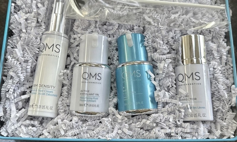 QMS Medicosmetics • Ultimate Revitalizing Glow 5pc Collection • New Gift Set gallery