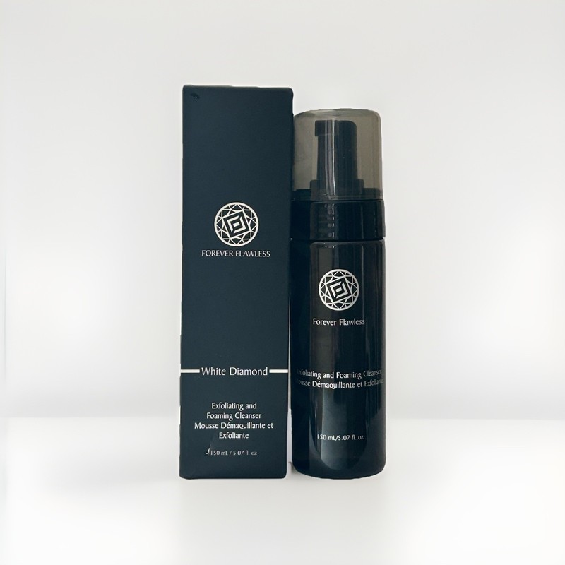 Forever Flawless Exfoliating and Foaming Cleanser -150ml/5.07oz FF17 NWB