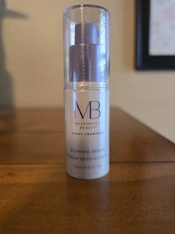 Meaningful Beauty Cindy Crawford Glowing Serum .5 Oz