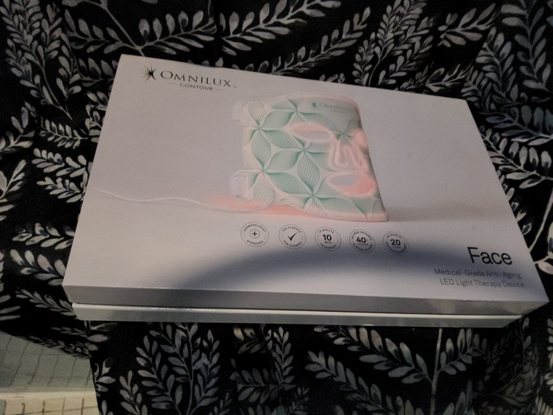 Omnilux Contour Face LED Red Light Therapy Mask