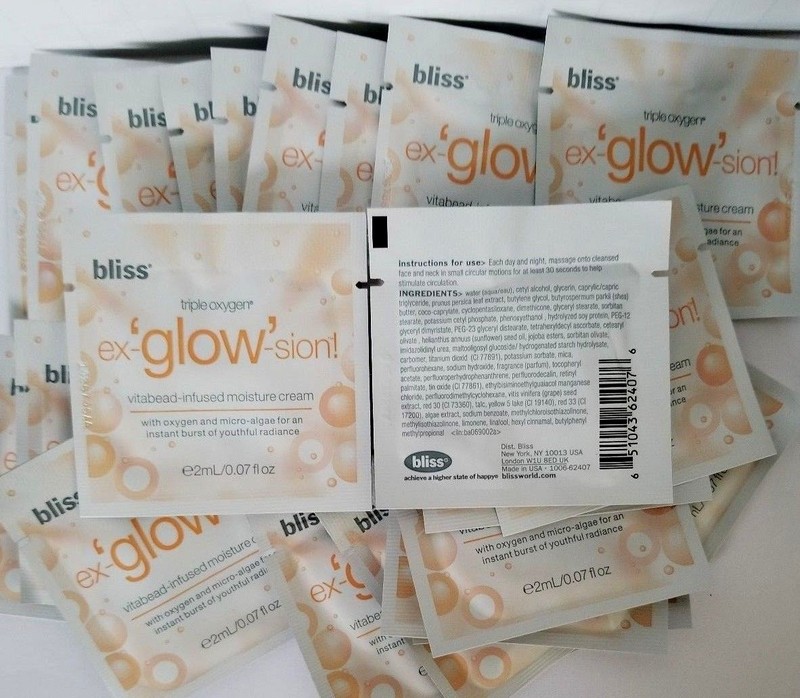 100 BLISS Triple Oxygen ex-GLOW-sion Vitabead Infused Moisture Cream 0.07oz ea gallery