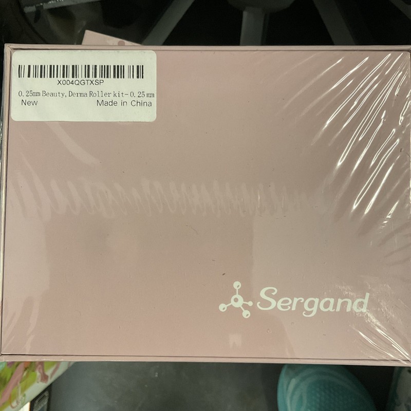Sergand Microneedling Derma Roller Beauty Tool 20 Pcs Set Rechargeable gallery