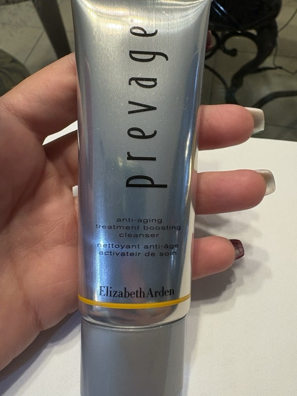 Elizabeth Arden PREVAGE Anti-Aging & Intensive Repair 4 Piece Skin Care Gift Set gallery
