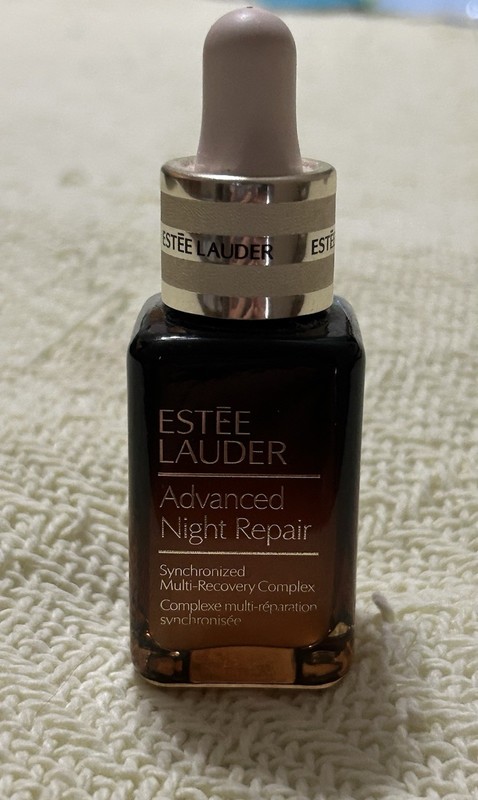 Estate Lauder Advanced Night Repair Serum 68 fl oz/20ml.