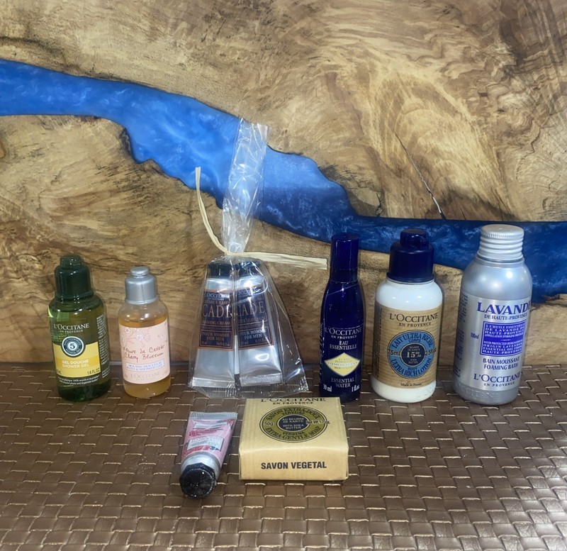 L’Occitane Lot Of 9 Pieces Travel Size. gallery