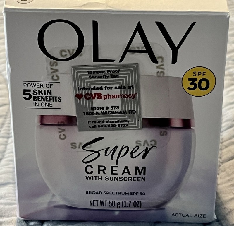 Olay Super Cream with Sunscreen SPF 30 - 1.7 Oz Exp 09/2027 gallery