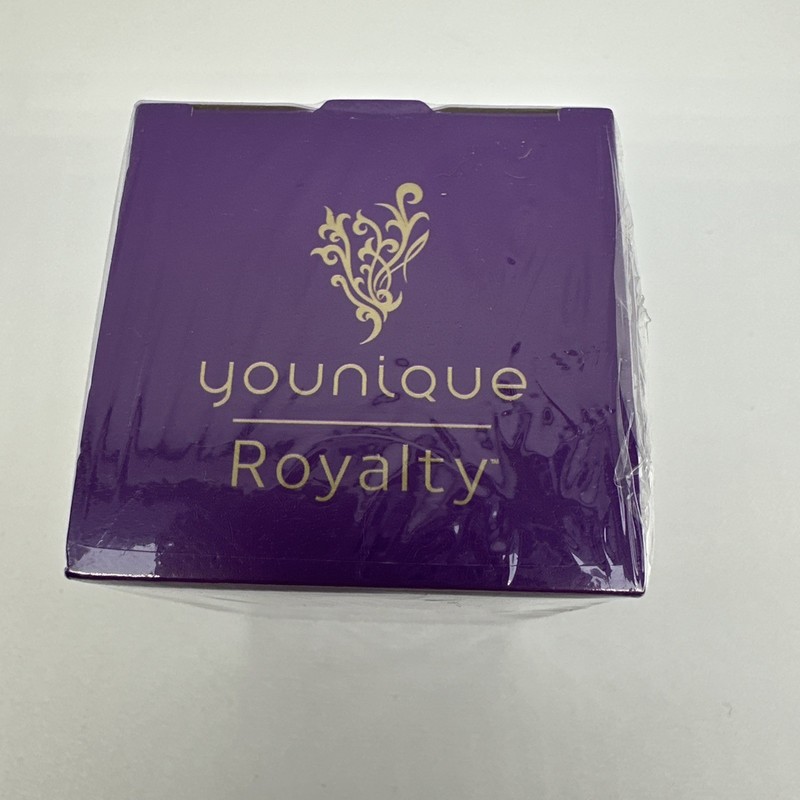 Younique Royalty Uplift Beauty Serum and Rose Water Toning Spritz Pair Sealed gallery
