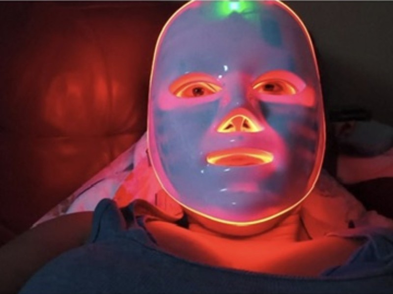 LED Light Therapy Mask Wireless, 7 Color Led Face Mask, Teeth Whitening