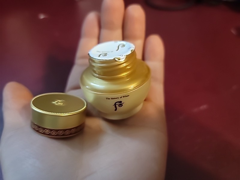 The History of Whoo Bichup Royal Anti-Aging Cream Sample 4ea×8ml gallery