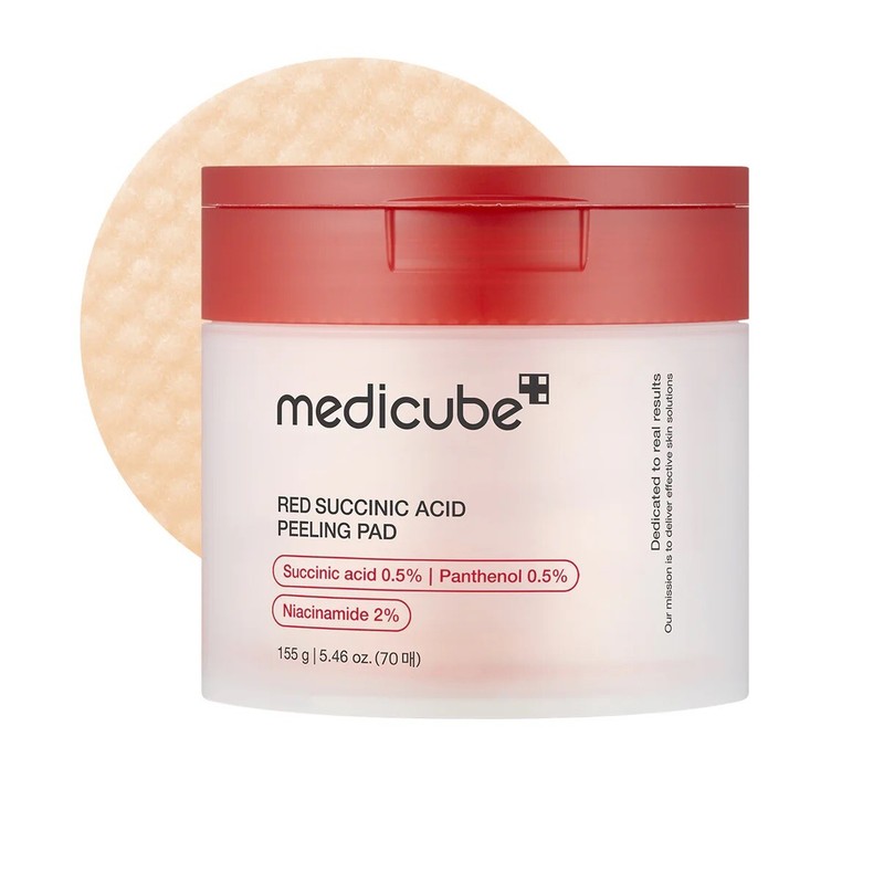Medicube Red Succinic Acid Panthenol Facial Peeling Pads – Niacinamide, AHA-BHA