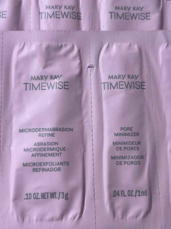 Set of 2 Sheets of Mary Kay Timewise Dry to Oily Skin Samples + Miracle Set PICS gallery