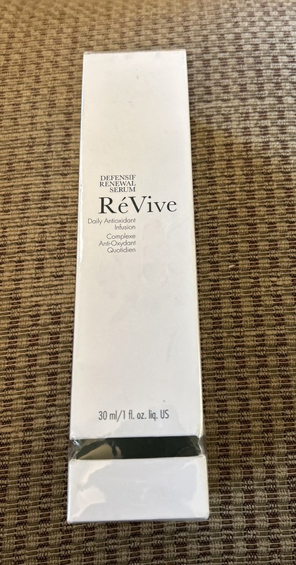 Sealed & New ReVive Defensif Renewal Serum Daily Antioxidant Infusion 1 oz 30 ml