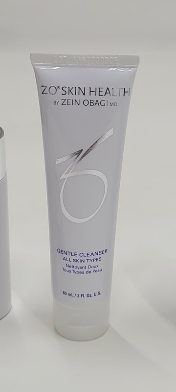 Zo Skin Health Redness Relief Plus Barrier Defense Program Set gallery