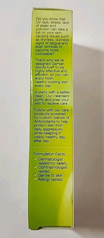 .5oz Garnier SkinActive Anti-Puff Roller Dark Circle Under Eye Clearly Brighter gallery