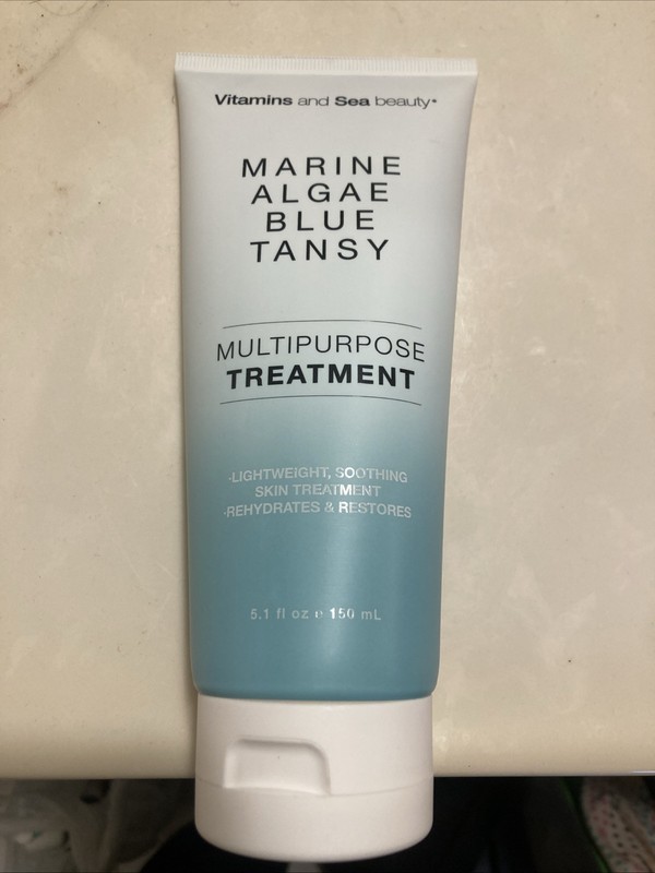 Vitamins and Sea beauty Marine Algae Blue Tansy Multipurpose Treatment Serum