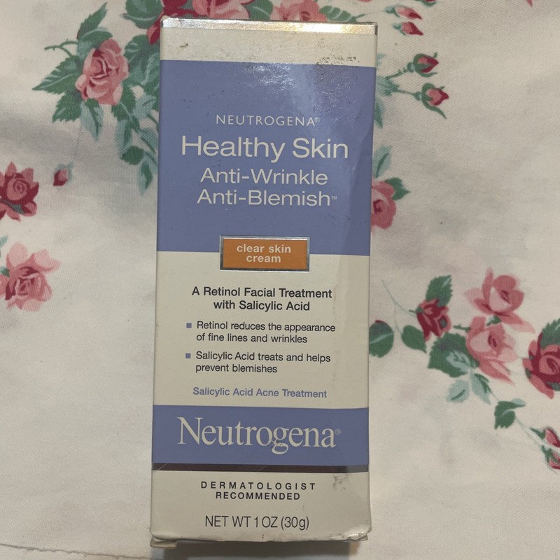 Neutrogena HealthySkin Anti-Wrinkle Anti-Blemish Cream Sealed Inner SEE Retired