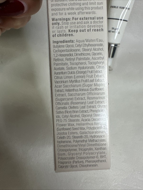 Merle Norman RETINOL NIGHT COMPLEX.....NEW In Box See Pics gallery