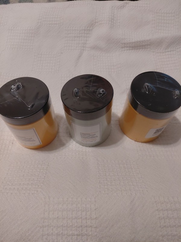 Consult Beaute Firming Body Creme Bundle (3 Jars) – Vanilla x2 + Sweet Almond gallery