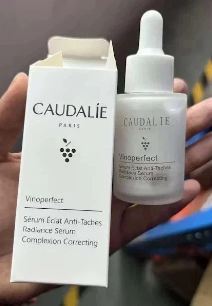 Caudalie Vinoperfect Radiance Serum 1oz ,30ml Dark Spot Corrector New gallery