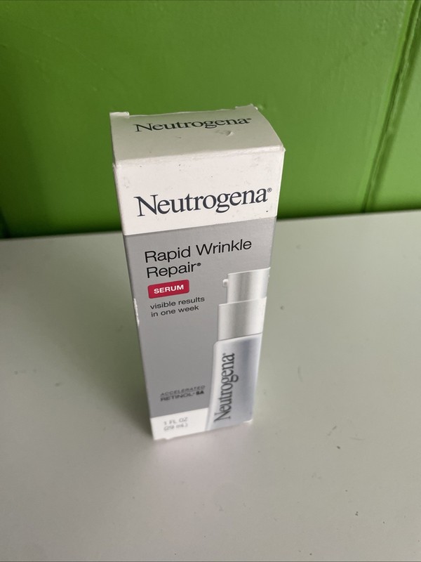NEW Neutrogena Rapid Wrinkle Repair Serum 1.0 oz. gallery