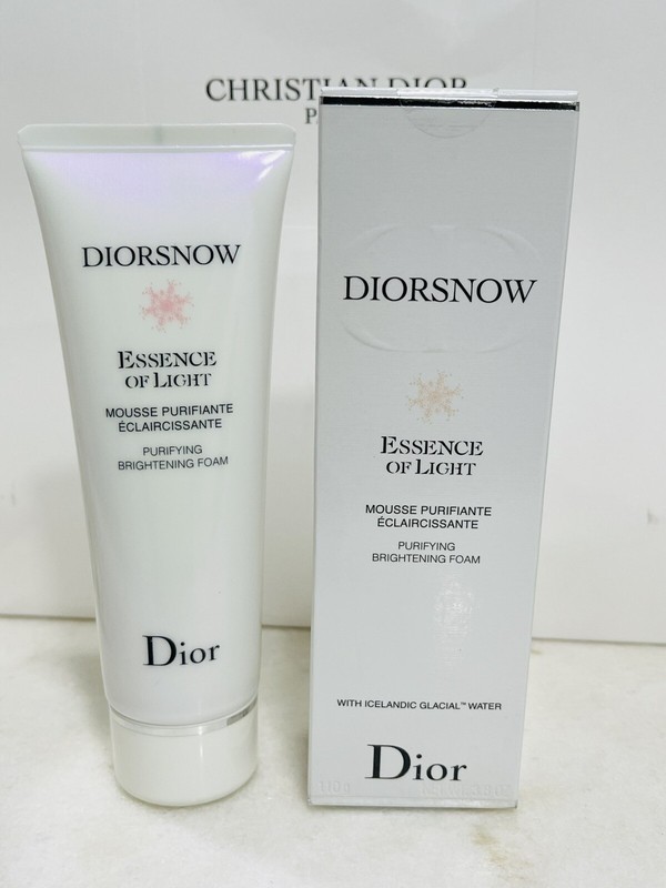 Diorsnow essence of light purifying brightening foam face cleanser 3.8 oz NIB