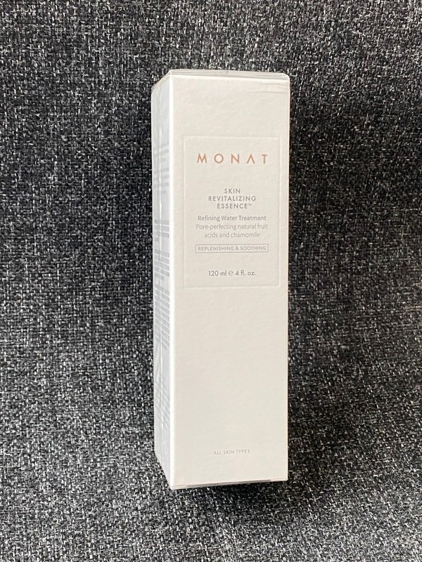 Monat Skin Revitalizing Essence Refining Water Treatment 4 oz - New and Sealed gallery