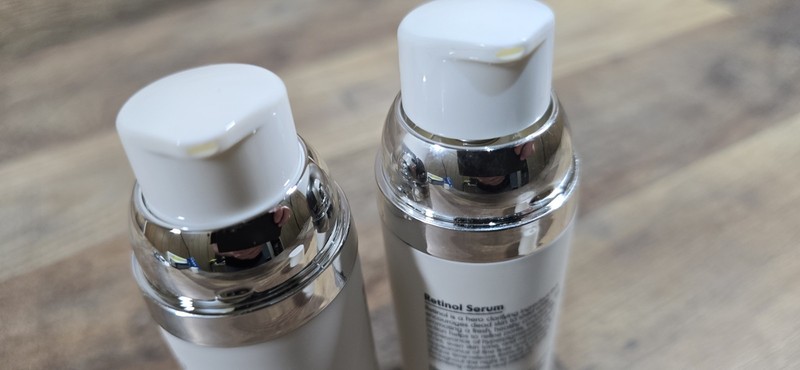 SLMD Retinol Serum Nighttime Clarifying Treatment 1.7 fl.oz 2X READ gallery