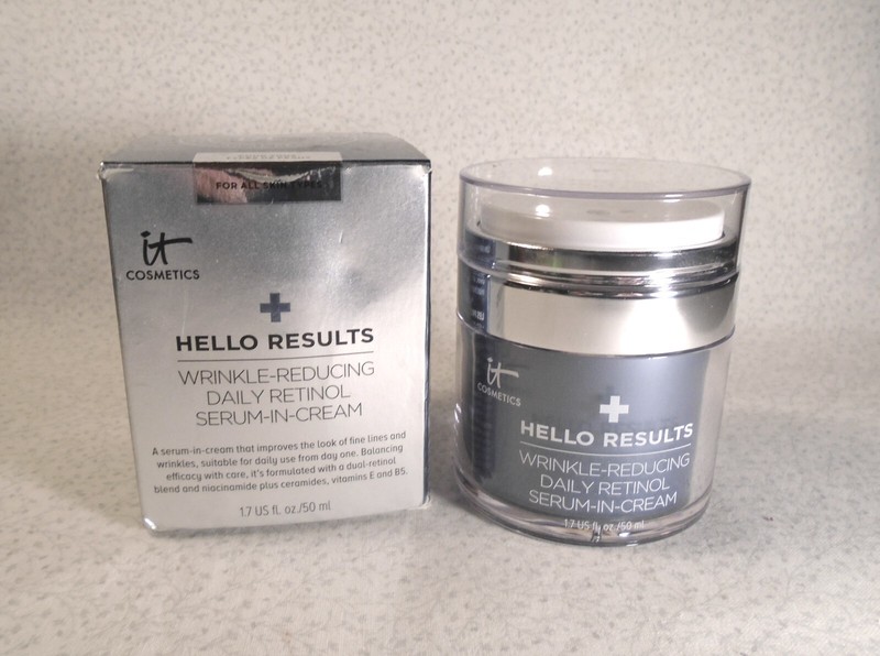 It Cosmetics Hello Results Wrinkle-Reducing Daily Retinol Serum-In-Cream 1.7ozB