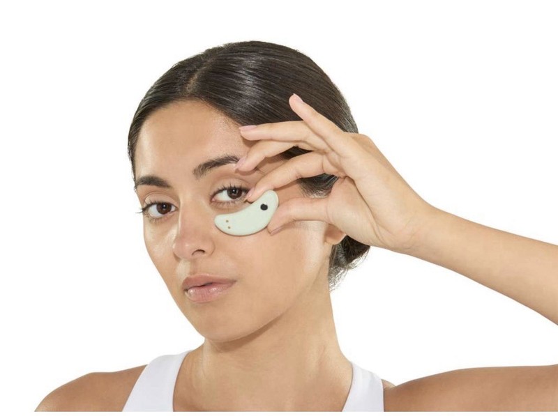 Mario Badescu Under Eye Patches Red Light + EMS Therapy Microcurrent Skin Care gallery