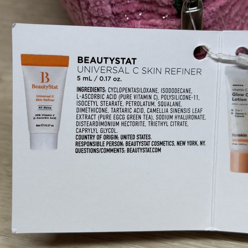 JCPenney Beauty Let's Get Glowing Skincare Kit Set Anti-Aging Products Travel gallery