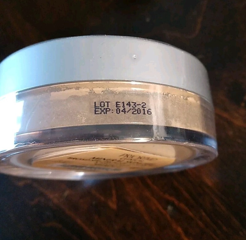 PRIORI MD CLINICAL MINERAL SKINCARE SHADE #3 UNOPENED SPF 27+ Antioxidant Powder gallery